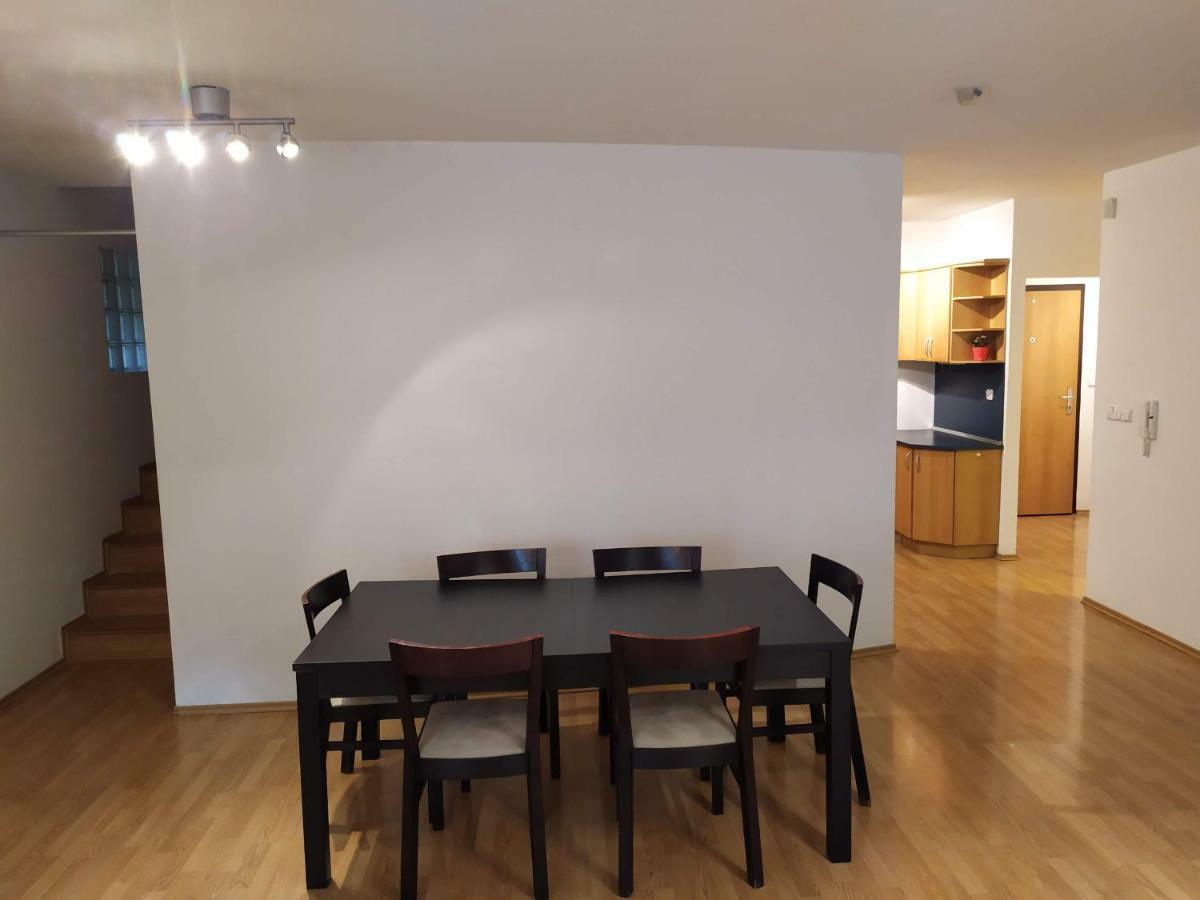 Kate & Jenny - Two-Level Apartment In The Old Town Bratislava Eksteriør billede