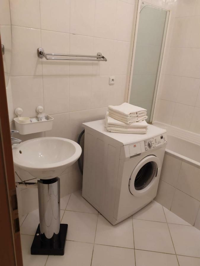 Kate & Jenny - Two-Level Apartment In The Old Town Bratislava Eksteriør billede