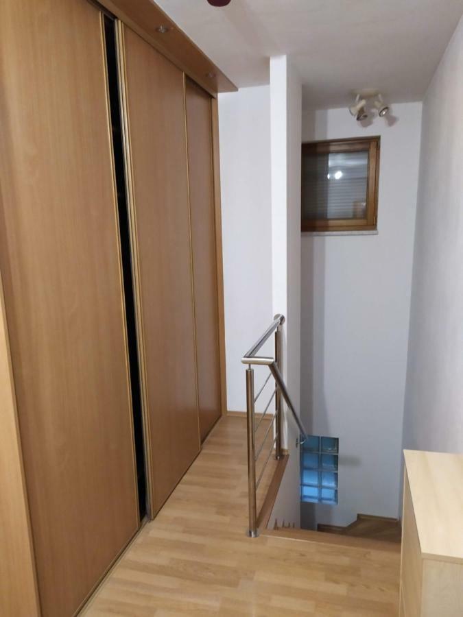 Kate & Jenny - Two-Level Apartment In The Old Town Bratislava Eksteriør billede