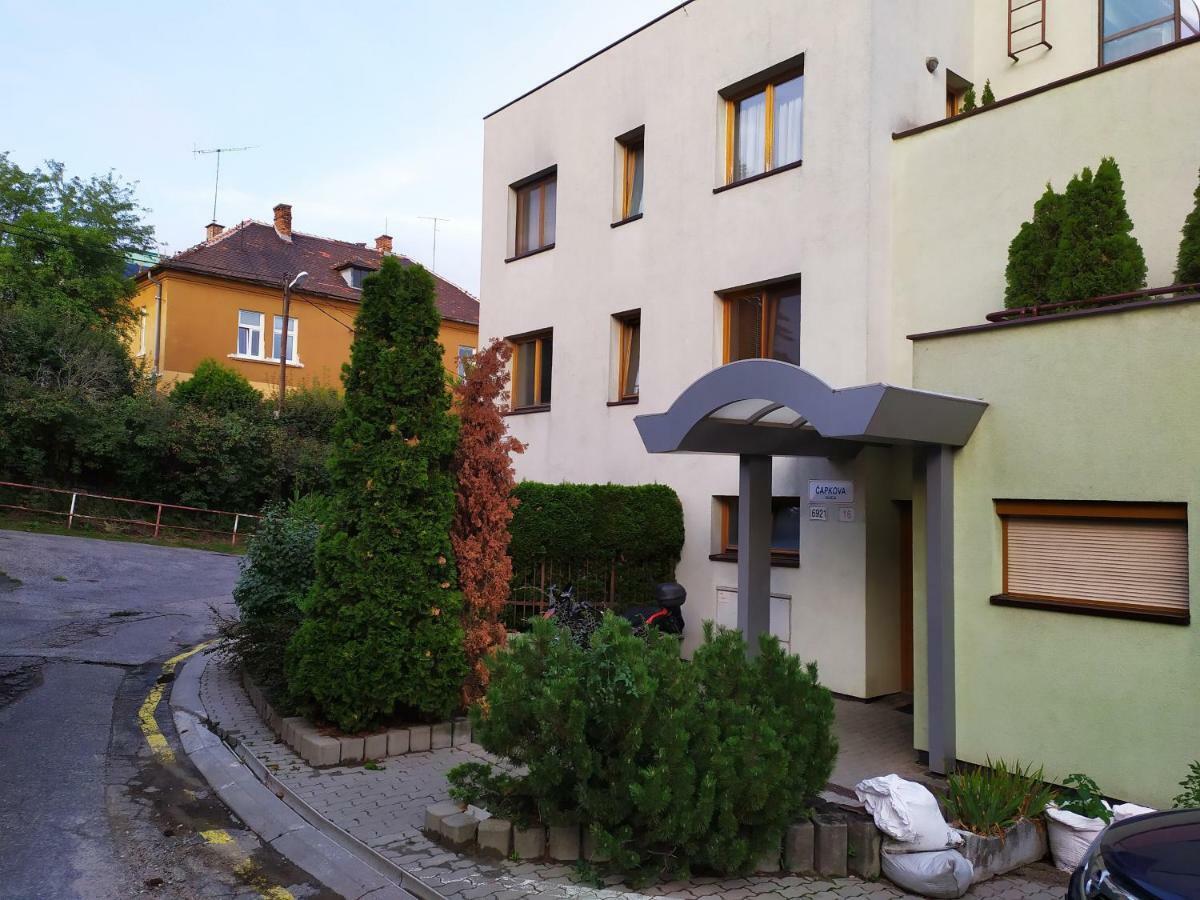 Kate & Jenny - Two-Level Apartment In The Old Town Bratislava Eksteriør billede